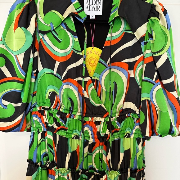 NWT Alden Adair Shelbi Dress Kimono with bubble sleeves size Medium. - Picture 3 of 9